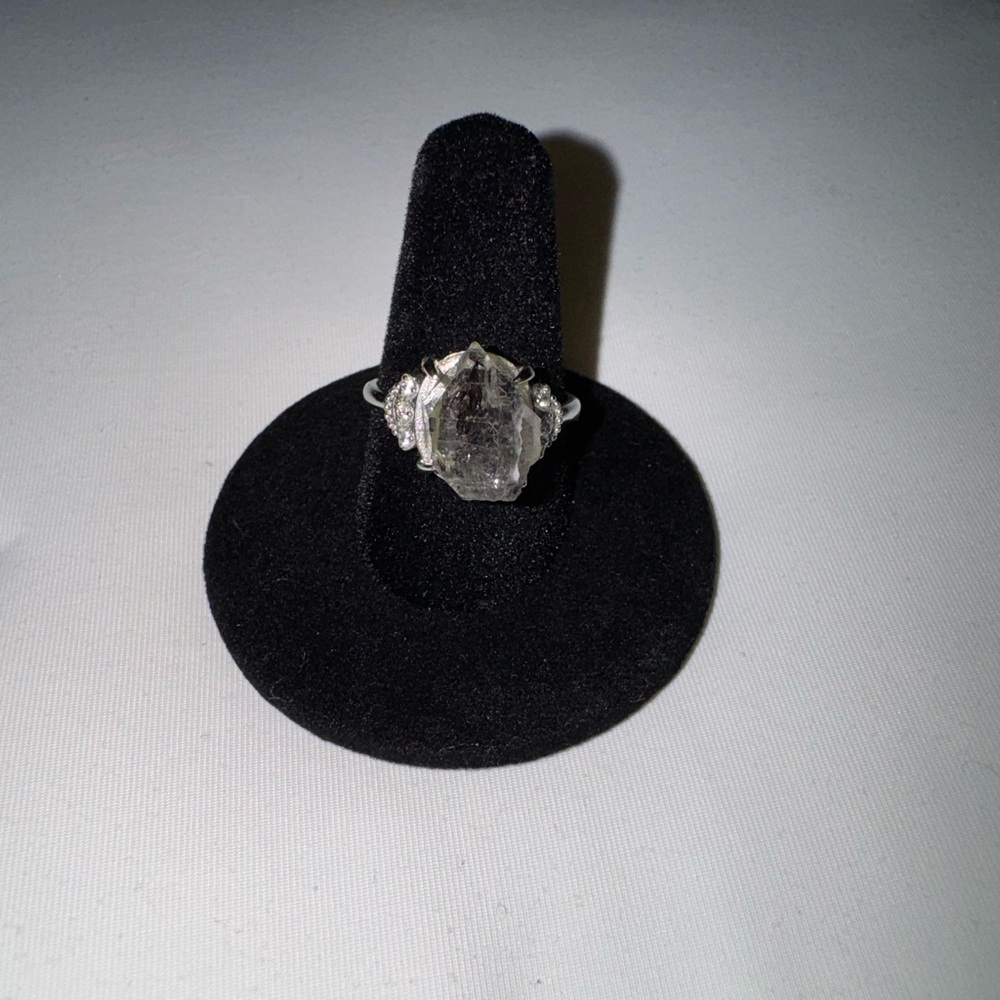 🖤Large Genuine Herkimer salt and pepper raw diamond 💍 🖤